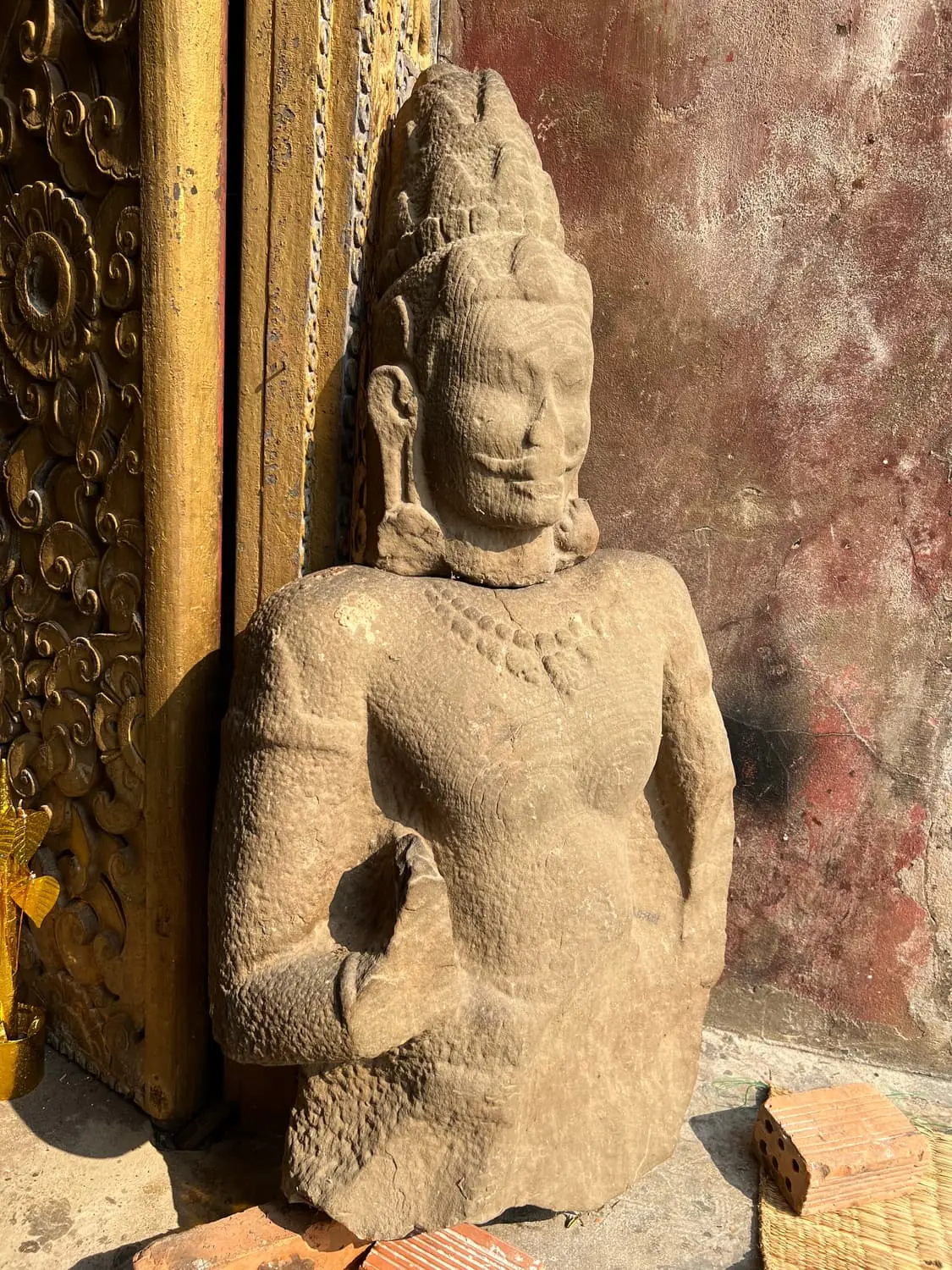 An archaeological journey through Laos